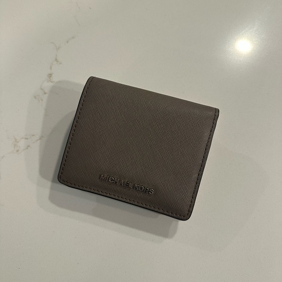 Michael Kors Dark Brown Card Holder - Picture 1 of 5